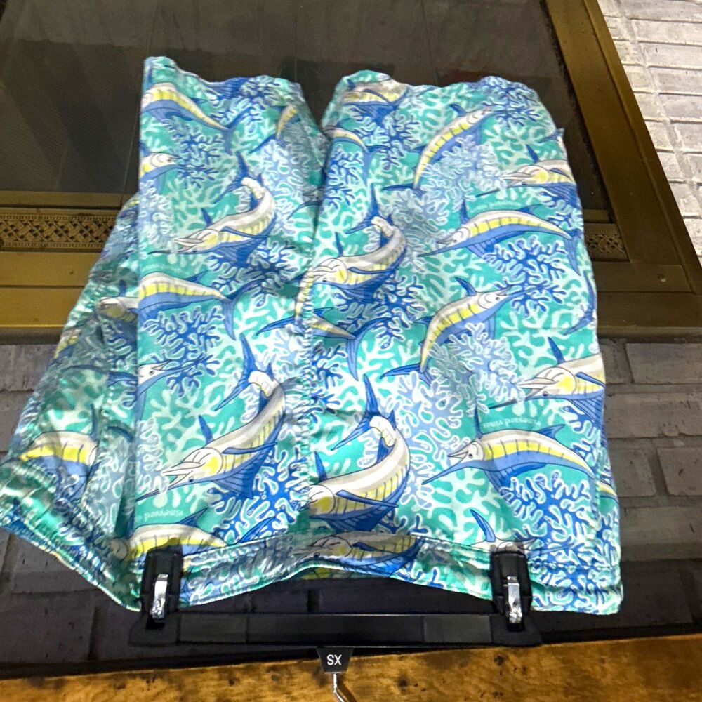Vineyard Vines Men's XL Swim Shorts Blue Green Fish Print Beach Theme